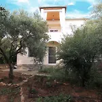 Relax Σκάλα Καλλιράχης