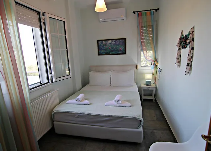 Relax Σκάλα Καλλιράχης